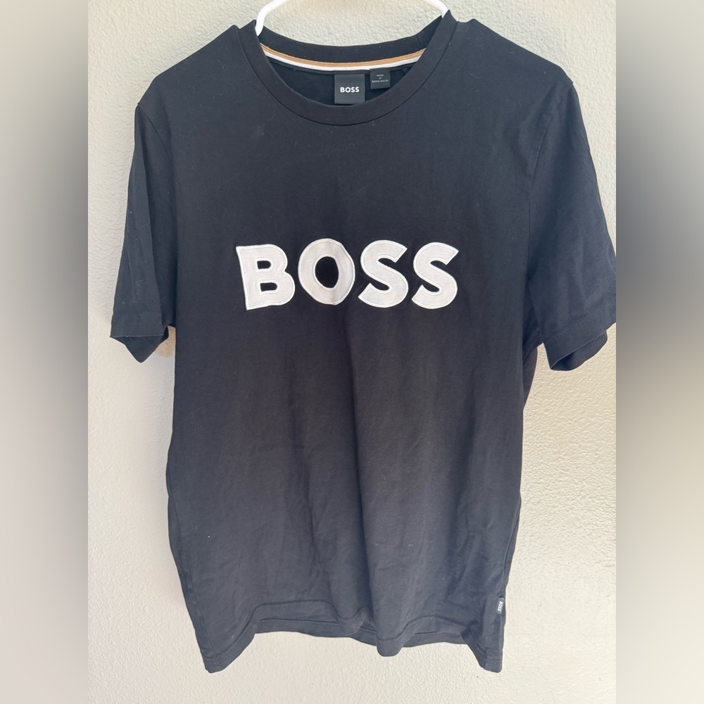 BOSS Logo Graphic black mens T-Shirt size medium